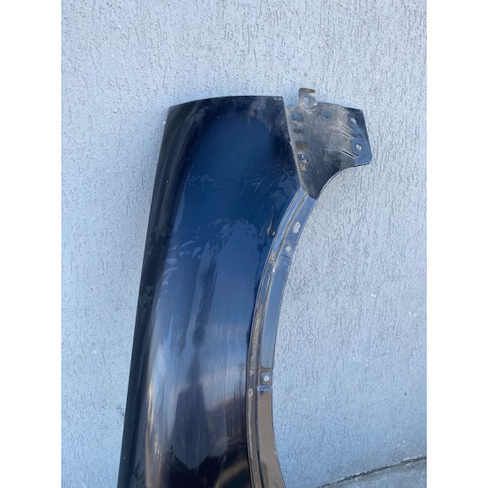 Front Right Fender Volvo XC90 2003-2014 30796495