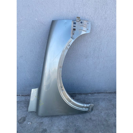 Front Right Fender Volvo XC90 2003-2014 30796495