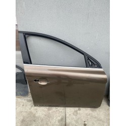 Usa fata dreapta VOLVO XC60 2008-2017 31335551