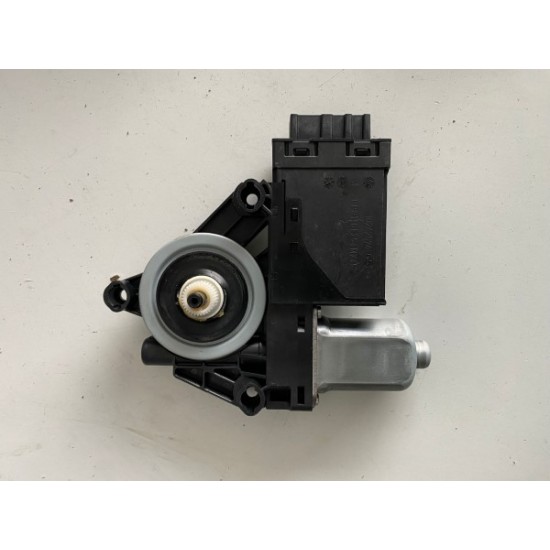 Modul DCU usa/geam dreapta spate Volvo XC90 2015-2022 31453360 31349761