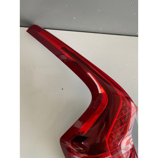 Tail Lamp left VOLVO XC90 2016 31655915