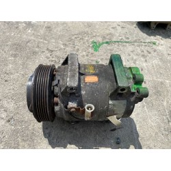 Compresor de clima 2.4 Diesel/2.4 Benzina VOLVO S60 S80 V70 XC70 XC90 8708581