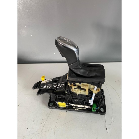 Schimbator de viteze automat Volvo S60 S80 XC70 XC60 V60 31325216 31325257 31367427 31325579
