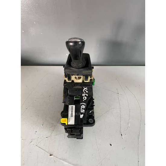 Schimbator de viteze automat Volvo S60 S80 XC70 XC60 V60 31325216 31325257 31367427 31325579