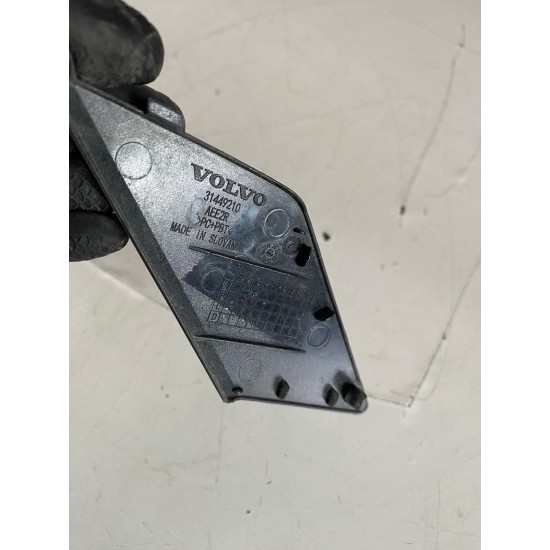 Rear bumper tow hook eye cap cover Volvo XC60 2022-2024 FACELIFT 31449210 