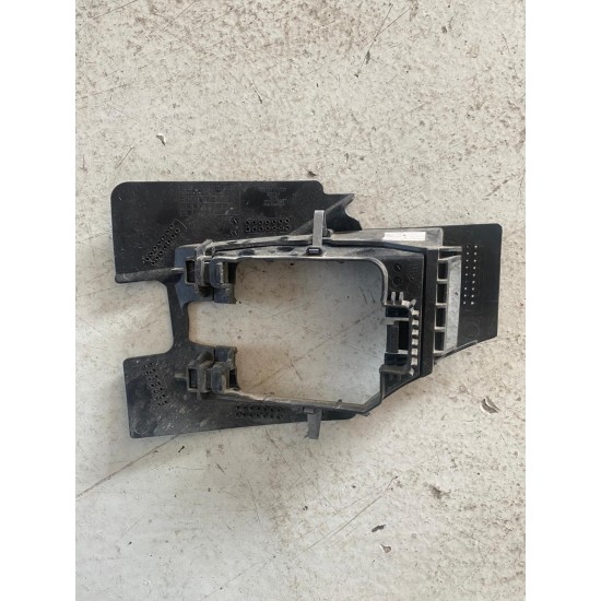 Right mounting bracket blind spot radar rear bumper VOLVO XC60 2022-2024 32227514