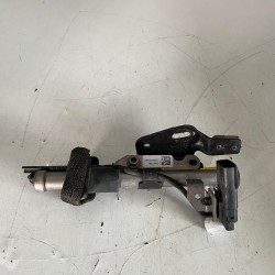 Hood bonnet hinge releaser front right VOLVO V60 S60 2018+ 32277485