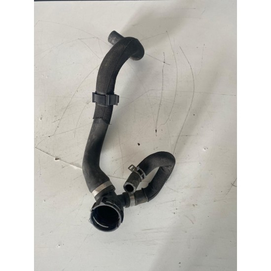 Radiator hose VOLVO V40 2012+ 31368573 Radiator hose VOLVO V40 2012+ 31368573