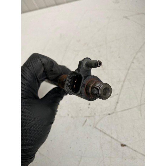 Injector 2.0 5 cilindri 163cp Volvo S60 V60 XC60 V70 XC70 S80 31303238