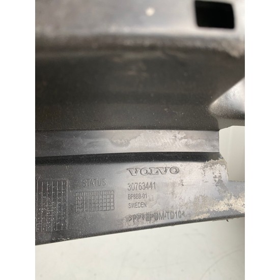 Armatura plastic bara spate VOLVO XC60 2009-2013 30763441