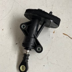 Clutch master cylinder VOLVO V60 S90 V90 XC90 31325467