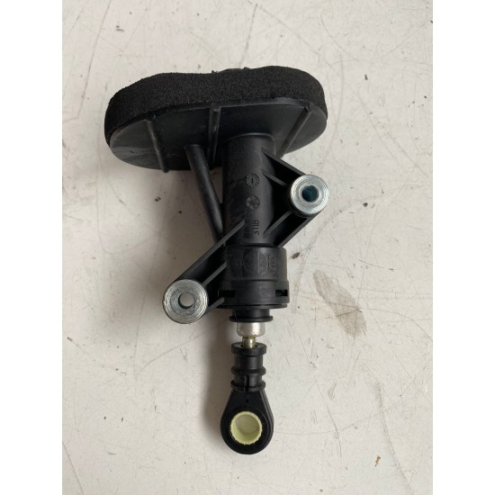 Pompa ambreiaj VOLVO V60 S90 V90 XC90 31325467