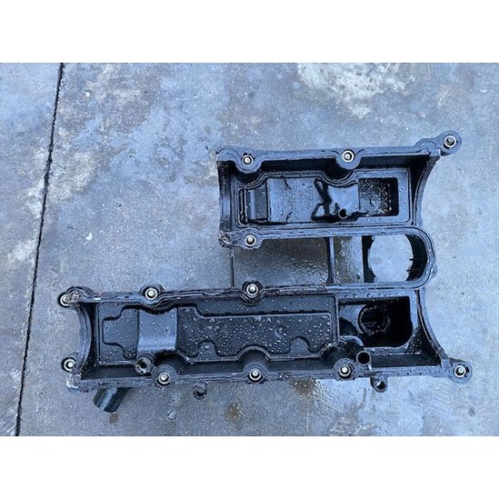 Engine Valve cover VOLVO S60 2011-2018 31370433 BM5G6M293DE