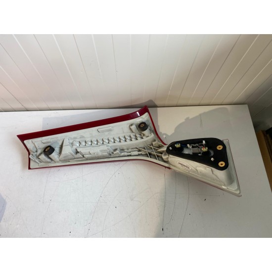 Rear left taillight Volvo XC70 V70 2014-2017 31395923