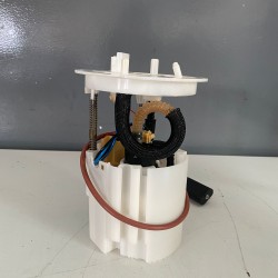Fuel Pump Volvo V40 31321153