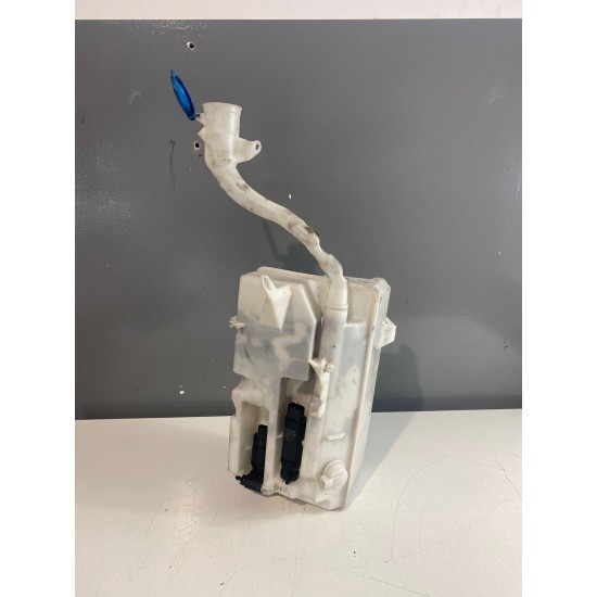 Windscreen washer tank Volvo XC60 2008-2013 30753424, 30753425