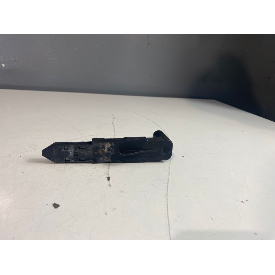 Headlight mounting bracket Volvo XC60 30763155 39075546