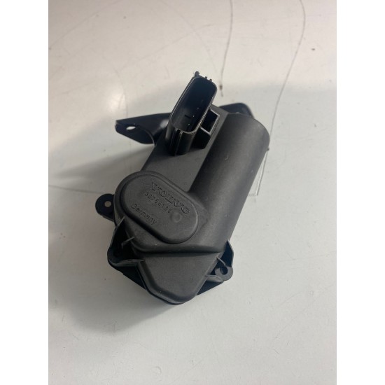 Motoras Swirl VOLVO XC60 V70 30756100 30756099
