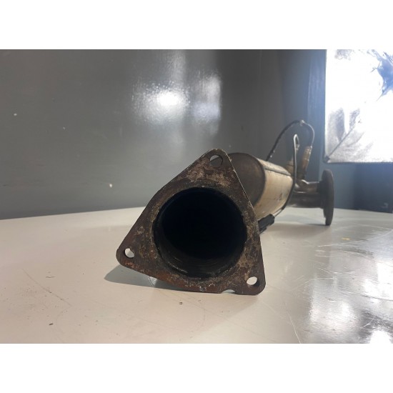 Catalizator VOLVO S80 V70 XC70 XC60 30774491 36000742 Catalizator VOLVO S80 V70 XC70 XC60 30774491 36000742