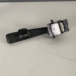 Maneta semnalizare VOLVO XC60 2009-2017 31275353