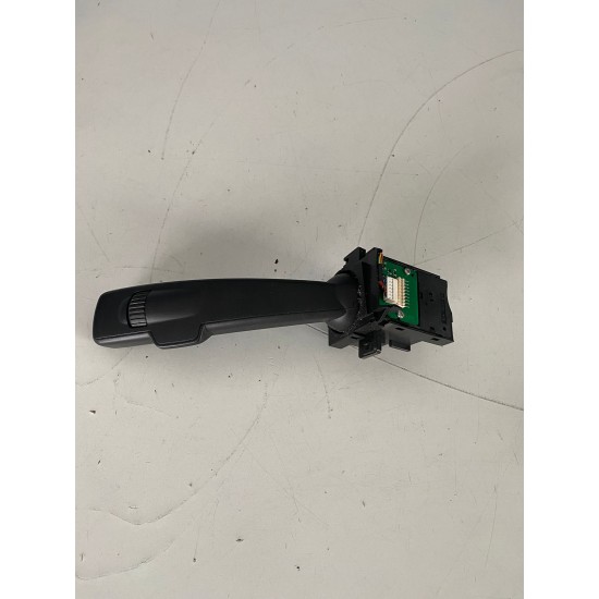 Maneta semnalizare VOLVO XC60 2009-2017 31275353