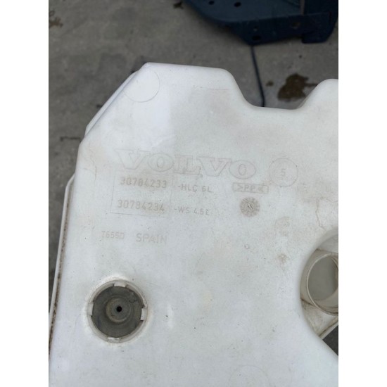 Water Tank Volvo S80 V70 XC70 30784233 30784234