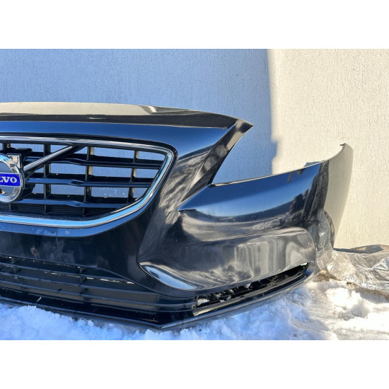 Front bumper Volvo V40 31283732