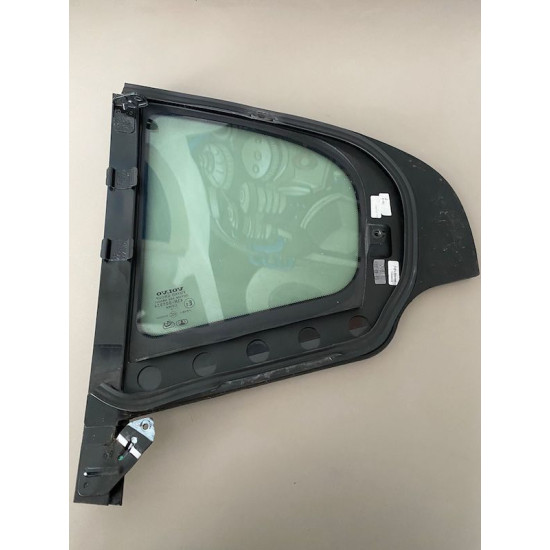 Fixed Glass Right Volvo S60 31385455