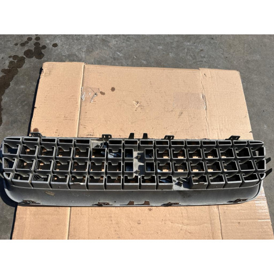 Front bumper grille Volvo S60R 8659018