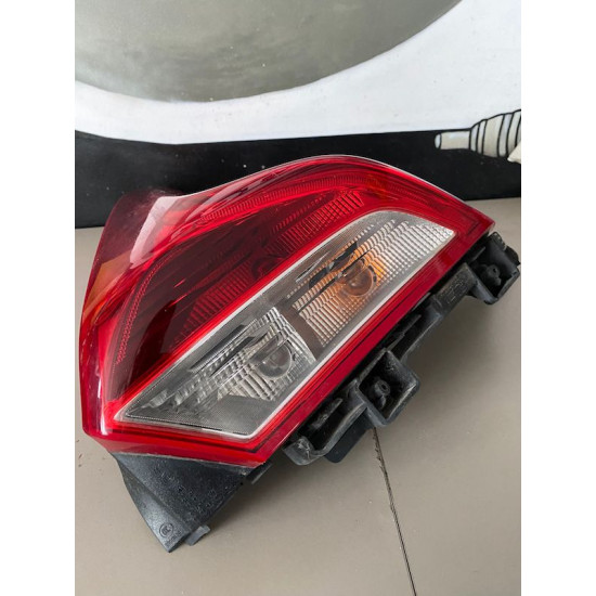 Rear right taillight VOLVO V40 31395845