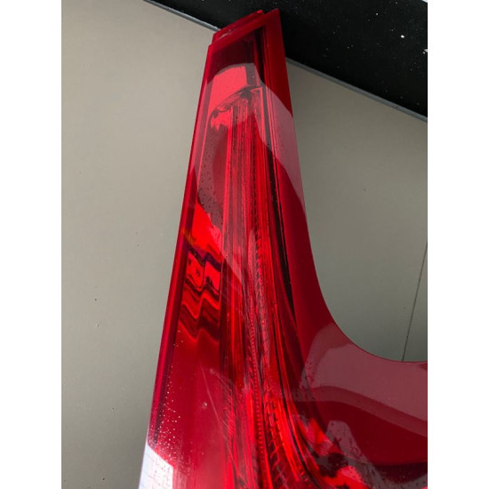 Rear right taillight VOLVO V40 31395845