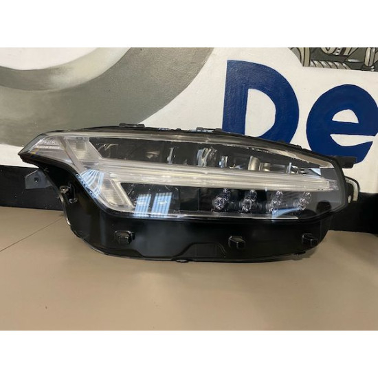 Right headlight FULL LED VOLVO XC90 2015+ 31656990/89910616