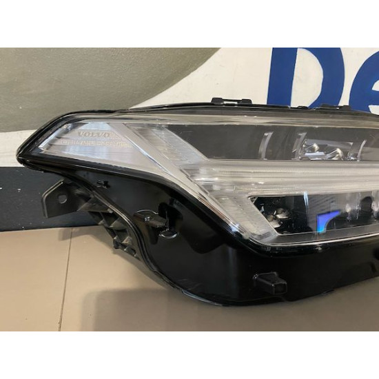 Right headlight FULL LED VOLVO XC90 2015+ 31656990/89910616