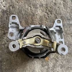 Manual gearbox mount Volvo V40 2012+ 31359639