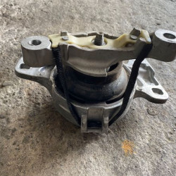 Manual gearbox mount Volvo V40 2012+ 31359639