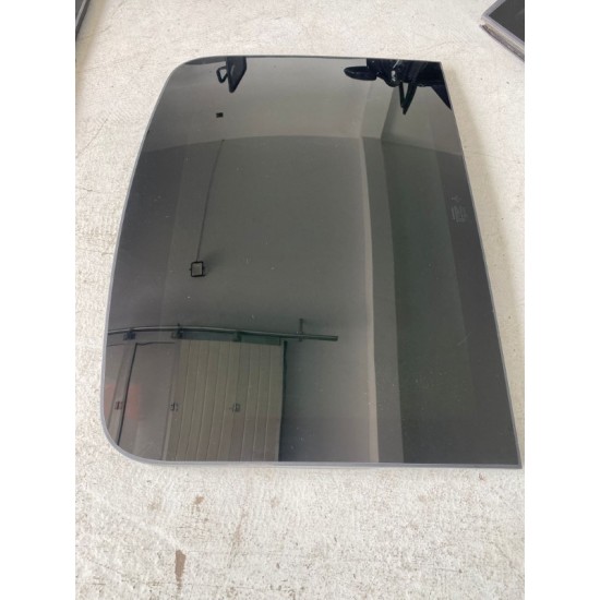 Sticla trapa parte fata VOLVO XC90 XC60 V90CC V90 V60 V60CC 31395507 Sticla trapa parte fata VOLVO XC90 XC60 V90CC V90 V60 V60CC 31395507