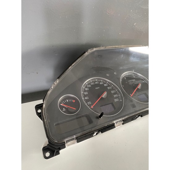 Speedometer Volvo S60 S80 V70 XC70 30746102 8251326