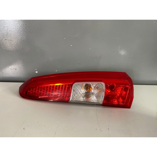 Stop dreapta Volvo V70 XC70 2004-2007 160986 9483689 30655375 17271