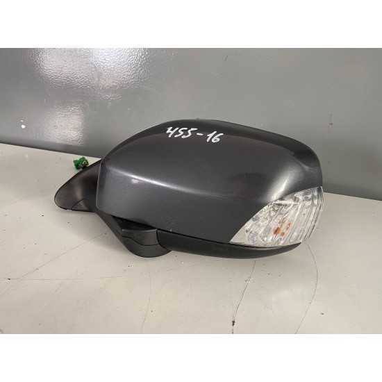 Oglinda stanga electrica cu rabatare si bec 14 fire VOLVO V70 XC70 30716635 31278189