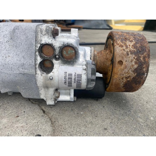 Final drive VOLVO S60R V70 XC70 2006-2009 8689632 30759532 8603681 Final drive VOLVO S60R V70 XC70 2006-2009 8689632 30759532 8603681