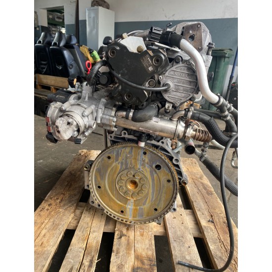Motor Volvo S60 V70 XC70 XC90 D5244T4 8252333 36050449 36002530