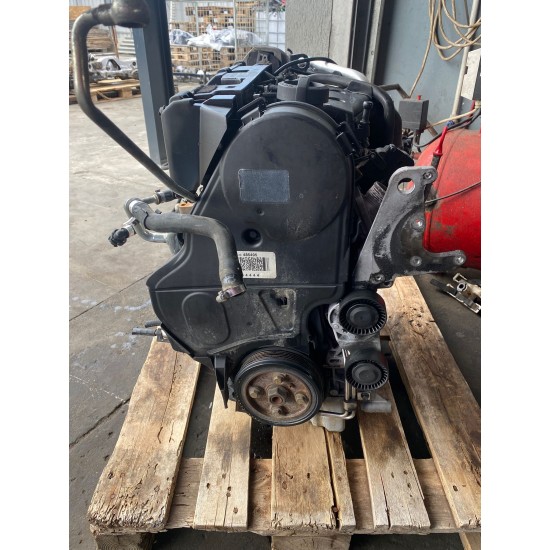 Motor Volvo S60 V70 XC70 XC90 D5244T4 8252333 36050449 36002530