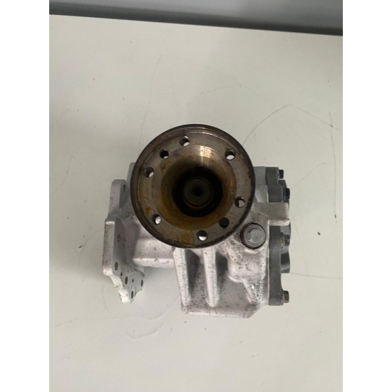 Grup fata cutie transfer VOLVO XC90 XC70 V70 30700016 36000625 36002051