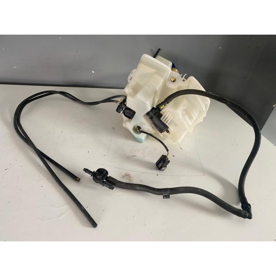 Vas lichid parbriz VOLVO XC70 2001-2007 8693773 30649920