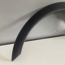 Bandou aripa stanga fata Volvo XC70 2001-2007 9190877 30678043 8620128