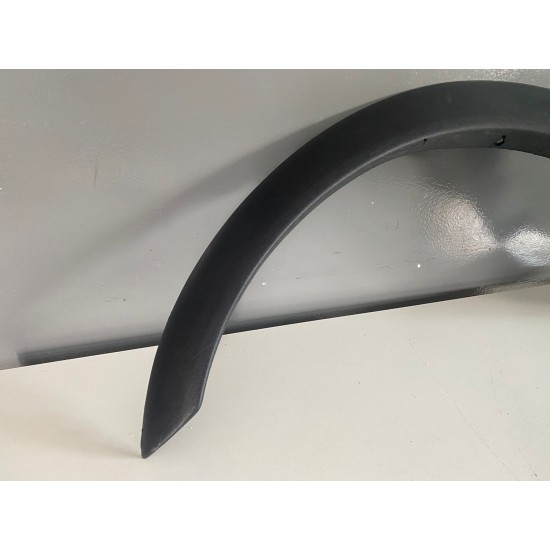 Bandou aripa stanga fata Volvo XC70 2001-2007 9190877 30678043 8620128 Bandou aripa stanga fata Volvo XC70 2001-2007 9190877 30678043 8620128