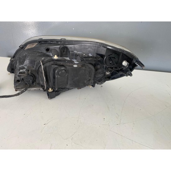 Far dreapta xenon 9 pini RHD Volvo XC60 2009-2017 89902827 30763138 31420682