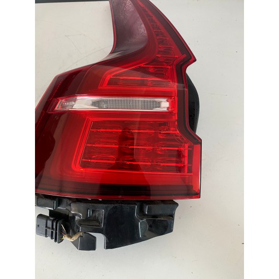 Left rear tail light Volvo V60 V60CC MILD HYBRID 2021+ 32291358