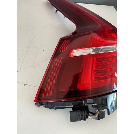 Left rear tail light Volvo V60 V60CC MILD HYBRID 2021+ 32291358