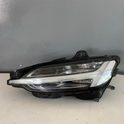 Right headlight MID LED with control unit VOLVO V60CC MILD HYBRID 2021+ 31656894